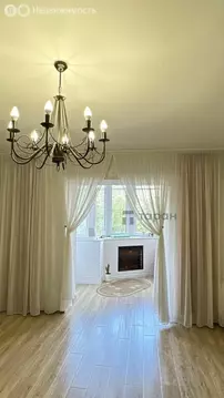 2-комнатная квартира: Чебаркуль, улица 8 Марта, 5 (64 м)