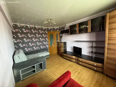 2-комнатная квартира: Северск, Коммунистический проспект, 84 (44 м)