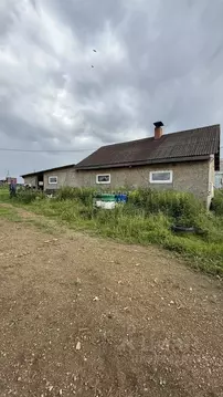 Дом в Челябинская область, Чебаркульский муниципальный округ, д. ...