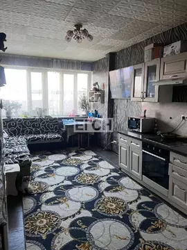 Продается 4-комнатная квартира