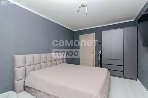 3-комнатная квартира: Челябинск, улица Комарова, 135 (64 м)