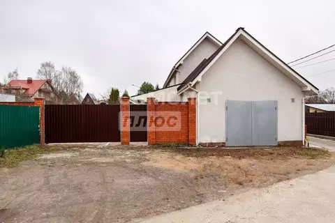 Дом в Москва д. Расторопово, ул. Учительская, 3 (305 м)