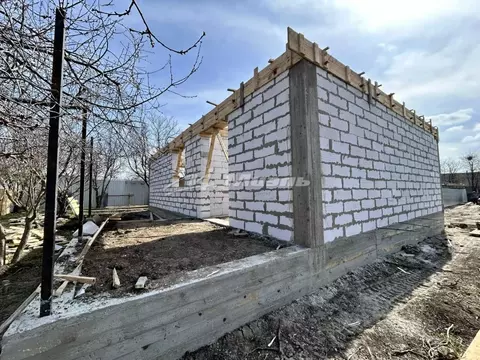 Дом в Крым, Симферопольский район, с. Доброе ул. Яшлык, 11 (100 м)