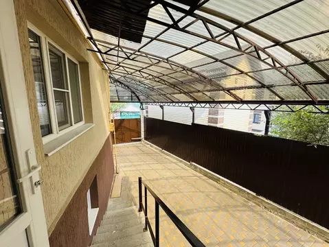 Дом в Ставропольский край, Ставрополь № 8 мкр, пер. Ростовский, 2А ...