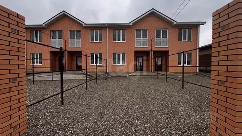 Таунхаус в Ставропольский край, Шпаковский муниципальный округ, с. ...