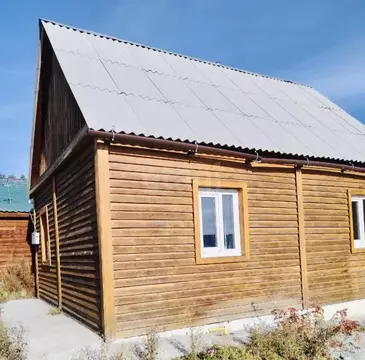 Дом в Бурятия, Иволгинский район, Сотниковское с/пос, с. Сотниково ул. ...