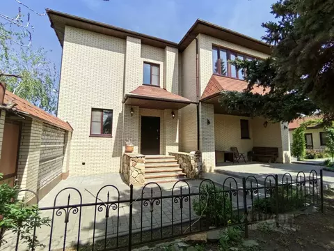 Дом в Волгоградская область, Волгоград ул. Полковника Батюка (221 м)