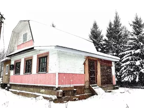Дом в Ленинградская область, Лужский район, Толмачевское городское ...