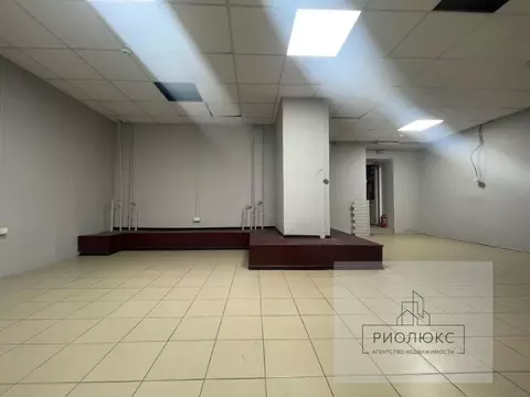 Помещение свободного назначения в Челябинская область, Магнитогорск ...