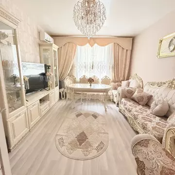 3-к кв. Волгоградская область, Волгоград ул. Дзержинского, 33 (77.9 м)