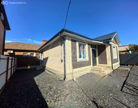 Дом в Батайск, Коммунистическая улица, 40 (100 м)