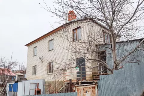 Дом в Саратовская область, Саратов Клиническая ул., 53 (152 м)