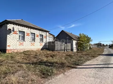 Дом в Белгородская область, Чернянский район, Волоконовское с/пос, с. ...