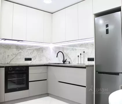 2-к кв. Саратовская область, Энгельс Энгельс-9 мкр, 2 (50.0 м)