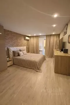 2-к кв. Волгоградская область, Волгоград ул. Глазкова, 23 (79.4 м)