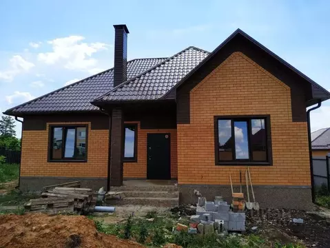 Дом в Белгородская область, Белгородский район, Тавровское с/пос, с. ...