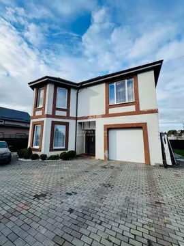 Дом в Калининградская область, Гурьевский муниципальный округ, пос. ...