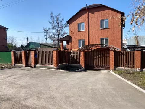 Коттедж в Омская область, Омск ул. 9-я Линия (244 м)