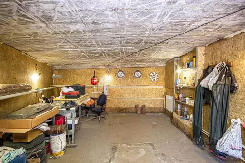 Гараж в Новосибирская область, Новосибирск Учительская ул., 19/2 (23 ...