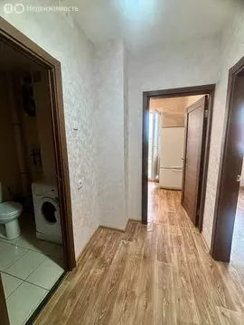 1-комнатная квартира: Жилина, улица Генерала Лаврова, 16 (33.8 м)