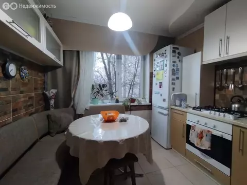 2-комнатная квартира: Омск, Омская улица, 152 (51.9 м)