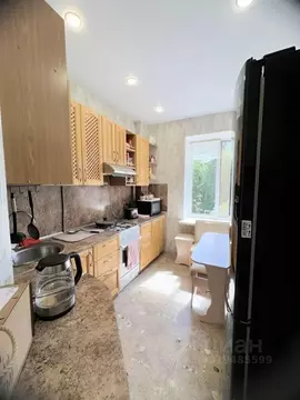 2-к кв. Псковская область, Великие Луки просп. Ленина, 32/24 (59.9 м)