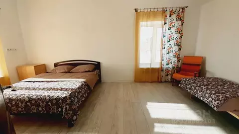 Дом в Самарская область, Кинель городской округ, Алексеевка пгт ул. ...