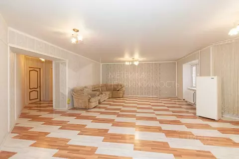 2-к кв. Тюменская область, Тюмень Солнечный проезд, 3 (77.7 м)