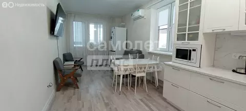 2-комнатная квартира: Анапа, улица Омелькова, 93 (76.55 м)