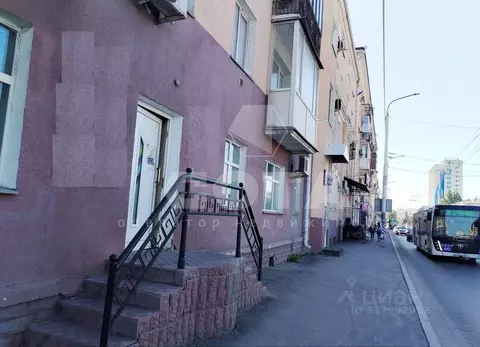 Помещение свободного назначения в Омская область, Омск ул. Красный ...