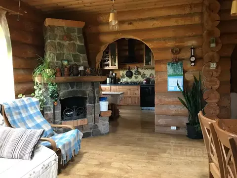 Дом в Псковская область, Себежское с/пос, д. Капаново ул. Озерная, 19 ...
