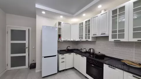 3-к кв. Московская область, Котельники Южный мкр, 16 (93.7 м)