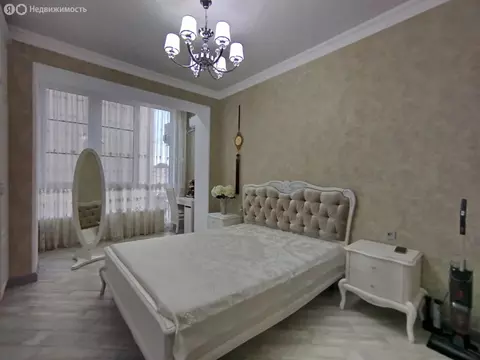 2-комнатная квартира: Нальчик, улица Тарчокова, 31к1 (75 м)