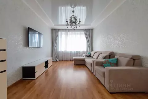 2-к кв. Калининградская область, Калининград Осенняя ул., 4 (69.7 м)