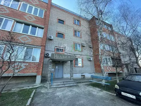 3-комнатная квартира: Ейск, Краснодарская улица, 256 (93.1 м)