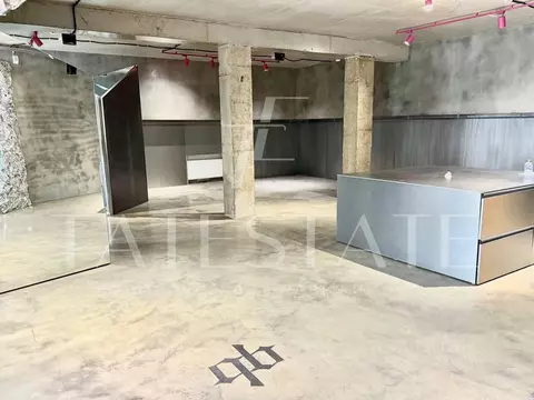 Помещение свободного назначения в Татарстан, Казань ул. Нариманова, 39 ...