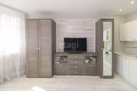 1-к кв. Тюменская область, Тюмень ул. Циолковского, 20А (52.3 м)