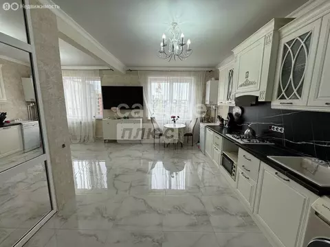 2-комнатная квартира: Махачкала, проспект Насрутдинова, 272Бк1 (80.2 ...