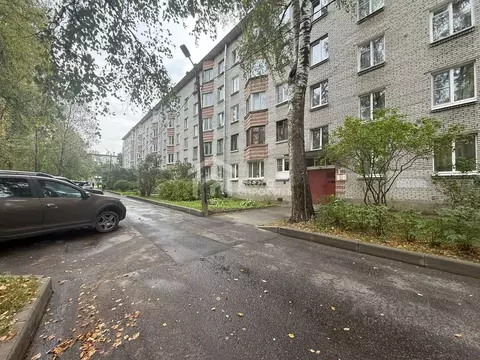 2-к кв. Санкт-Петербург, Санкт-Петербург, Петергоф Разводная ул., 39 ...