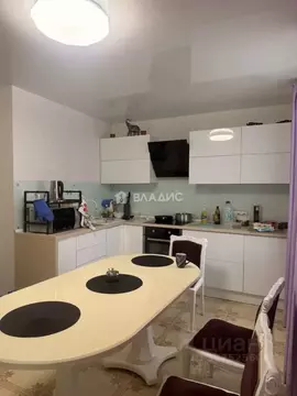 2-к кв. Волгоградская область, Волгоград ул. Землячки, 27Д (75.6 м)