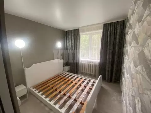 3-к кв. Вологодская область, Сокол Луковецкая ул., 4 (67.6 м)