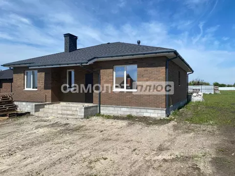 Дом в Белгородская область, Белгородский район, с. Стрелецкое, ...