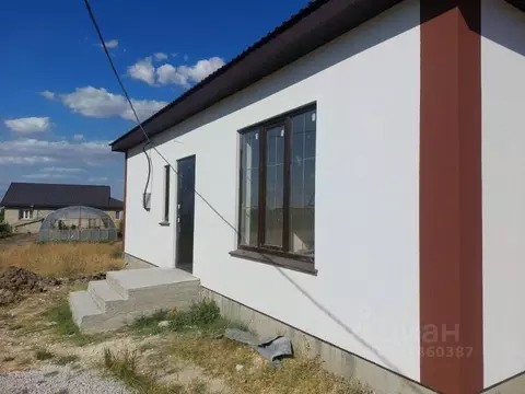 Дом в Крым, Симферопольский район, с. Урожайное ул. Лавандовая (100 м)