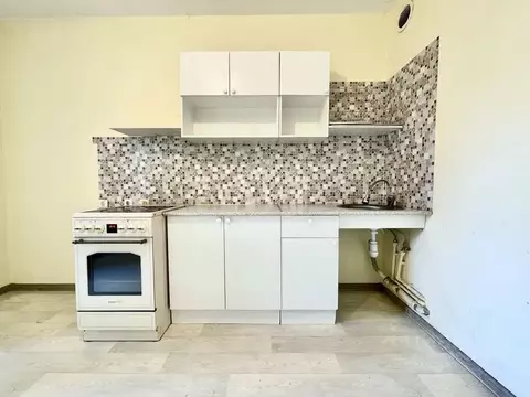 2-к кв. Воронежская область, Воронеж просп. Труда, 72 (64.0 м)