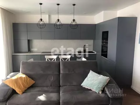 3-к кв. Красноярский край, Красноярск ул. Петра Ломако, 8 (89.9 м)