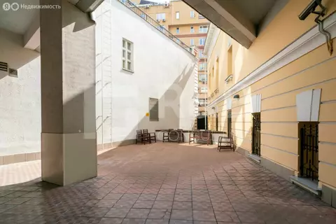 Офис (298 м)
