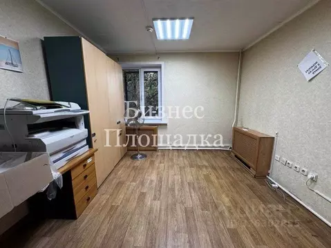 Офис в Ульяновская область, Ульяновск ул. Кузнецова, 4Б (28 м)
