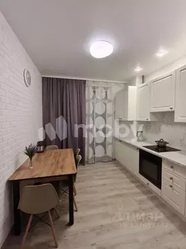 2-к кв. Калининградская область, Калининград бул. Борисовский, 13к2 ...