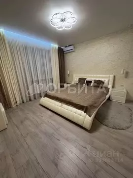 3-к кв. Тюменская область, Тюмень ул. Василия Гольцова, 22 (89.5 м)