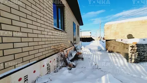 Дом в Челябинская область, Чебаркуль пос. Имени Куйбышева, ул. Чапаева ...